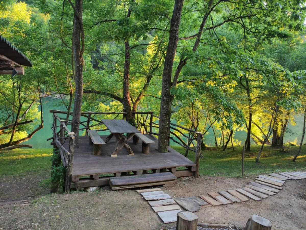 Отель Kolibe - Robinson Camp Kupa Netretic Экстерьер фото