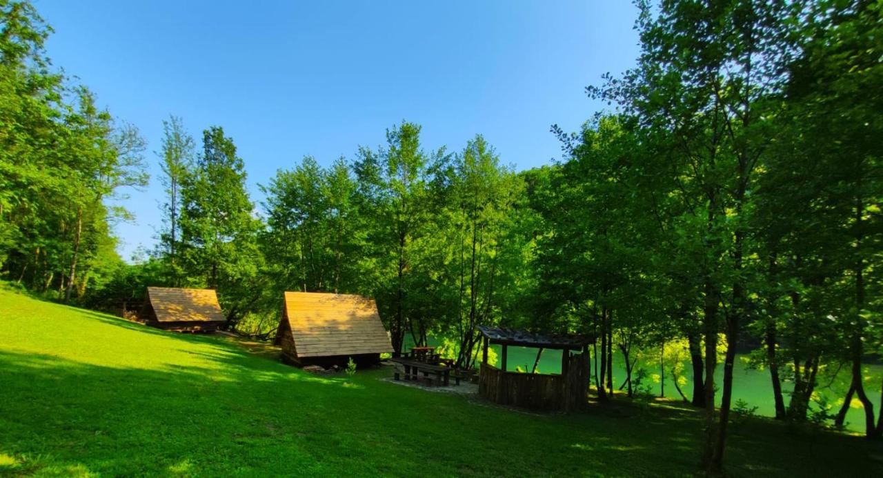 Отель Kolibe - Robinson Camp Kupa Netretic Экстерьер фото